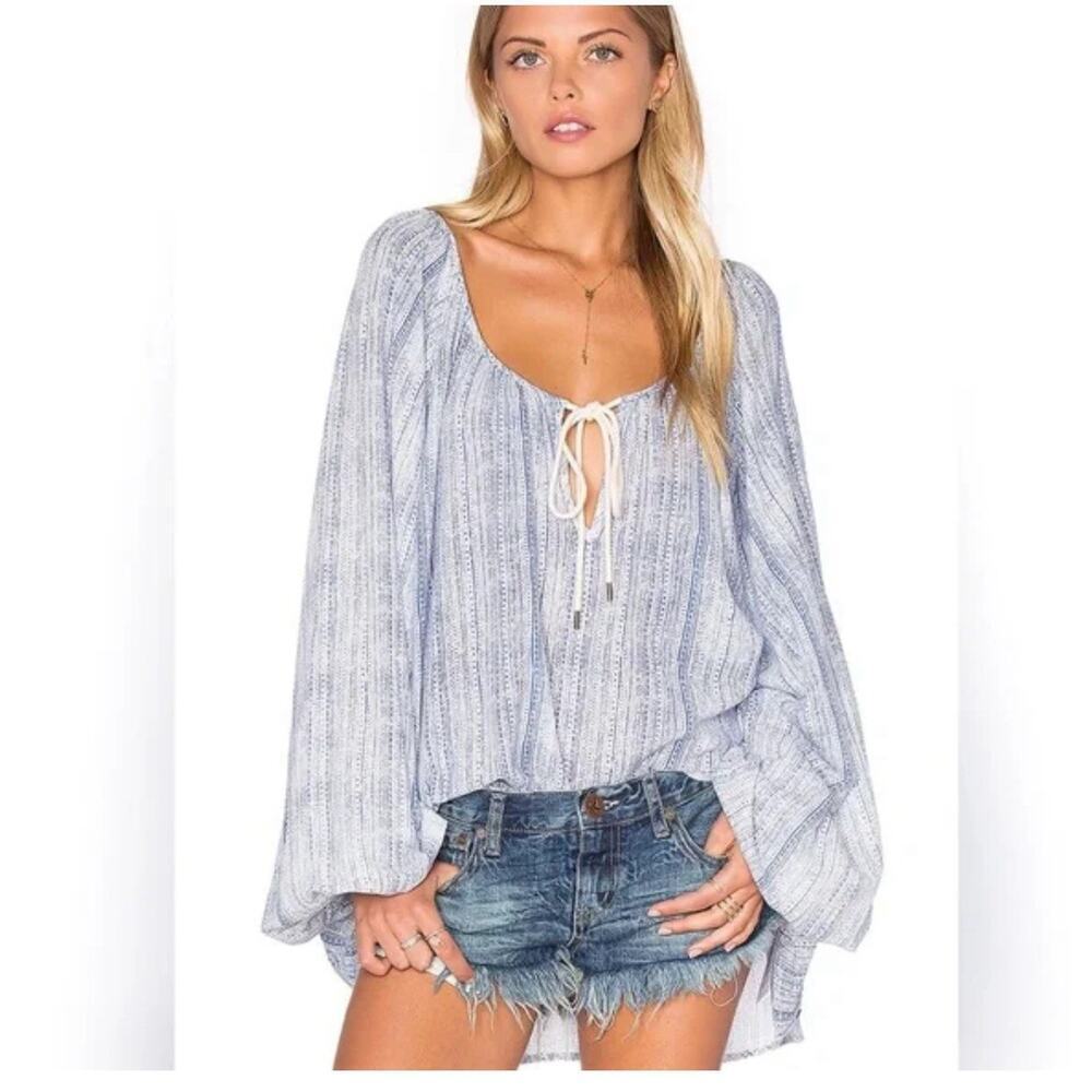 One‎ teaspoon Top Peasant Size M